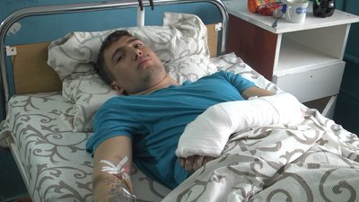Двоє чоловіків у травматології, один на апараті штучної вентиляції: деталі обвалу мосту на Волині Двоє чоловіків у травматології, один на апараті штучної вентиляції: деталі обвалу мосту на Волині