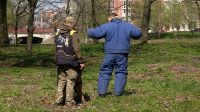 Шукатимуть наркотики, вибухівку та людей: у Чернігові кінологічний центр Нацполіції взяв 6 цуценят на навчання Шукатимуть наркотики, вибухівку та людей: у Чернігові кінологічний центр Нацполіції взяв 6 цуценят на навчання