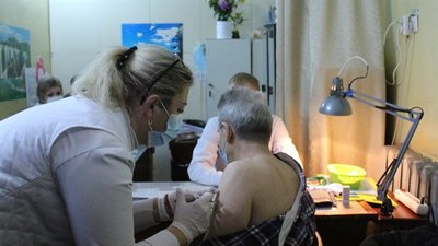 Більше половини співробітників "Запоріжелектротранс" отримали щеплення від COVID-19