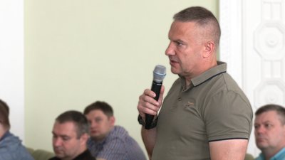 директор комунального підприємства Сергій Малявко про ремонт водогону в Чернігові за гроші уряду Німеччини директор комунального підприємства Сергій Малявко про ремонт водогону в Чернігові за гроші уряду Німеччини