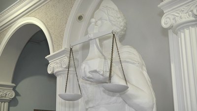 На Житомирщині перенесли судове засідання у справі повернення громаді палацу Терещенків На Житомирщині перенесли судове засідання у справі повернення громаді палацу Терещенків