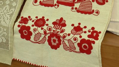 Рушник, який вишила Ганна Гойда Рушник, який вишила Ганна Гойда