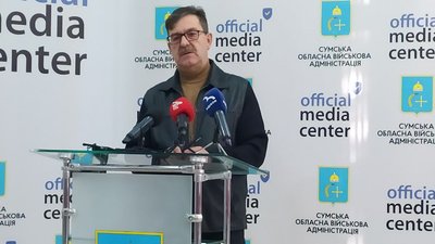 Володимир Биков — начальник обласного управління містобудування та архітектури. Володимир Биков — начальник обласного управління містобудування та архітектури.