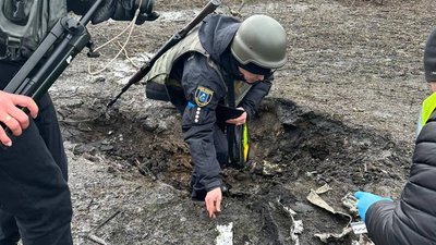 Сили РФ завдали ракетного удару по м. Шостка Сумської області, пошкоджено підприємство та житлові будинки Сили РФ завдали ракетного удару по м. Шостка Сумської області, пошкоджено підприємство та житлові будинки