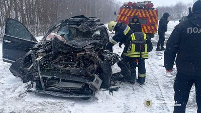 Водій загинув, пасажирка в лікарні: на Чернігівщині сталася смертельна ДТП
