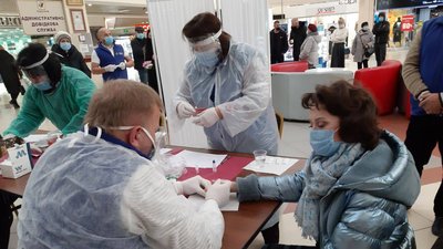 У Тернополі безкоштовно та анонімно тестували на ВІЛ, гепатити В і С У Тернополі безкоштовно та анонімно тестували на ВІЛ, гепатити В і С
