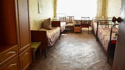 Чернігівська міськрада розселила в гуртожитки 29 сімей, що втратили житло Чернігівська міськрада розселила в гуртожитки 29 сімей, що втратили житло