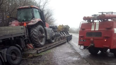 На Житомирщині тричі за добу рятувальники надавали допомогу водіям через ожеледицю На Житомирщині тричі за добу рятувальники надавали допомогу водіям через ожеледицю