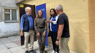 "Починають планувати своє життя надалі". На Дніпропетровщині облаштували гуртожиток для вимушених переселенців "Починають планувати своє життя надалі". На Дніпропетровщині облаштували гуртожиток для вимушених переселенців