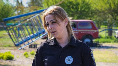 Запорізький пес-полійцейський допомагає виявляти боєприпаси Запорізький пес-полійцейський допомагає виявляти боєприпаси
