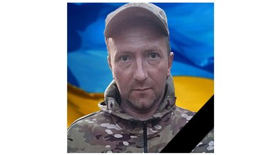 На Донеччині загинув 43-річний солдат з Дніпропетровщини Костянтин Соловйов На Донеччині загинув 43-річний солдат з Дніпропетровщини Костянтин Соловйов