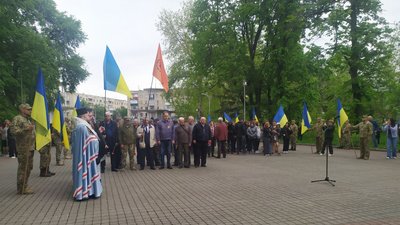 Тридцять восьма річниця аварії на ЧАЕС: у Черкасах вшанували памʼять ліквідаторів Тридцять восьма річниця аварії на ЧАЕС: у Черкасах вшанували памʼять ліквідаторів