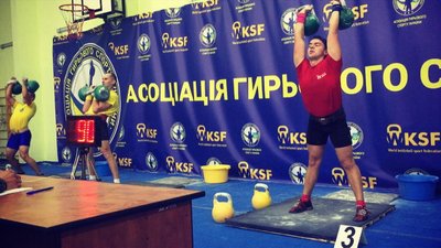 Прикарпатські студенти стали чемпіонами з гирьового спорту Прикарпатські студенти стали чемпіонами з гирьового спорту