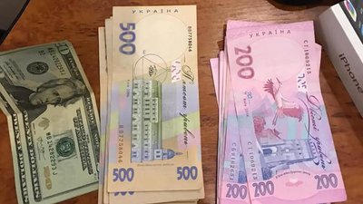 На Прикарпатті затримали групу людей, які продавали наркотики у мережі На Прикарпатті затримали групу людей, які продавали наркотики у мережі
