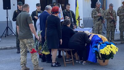 18 вересня у Полтаві попрощалися із Василем Перігом, який загинув на Луганщині