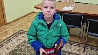 Полеглих захисників України з Хмельниччини відзначили орденами