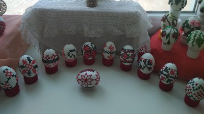 Майстриня з Кам’янського створила колекцію у майже 1000 писанок Майстриня з Кам’янського створила колекцію у майже 1000 писанок