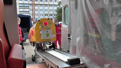Ізолятори для перевезення хворих на інфекційні хвороби Ізолятори для перевезення хворих на інфекційні хвороби