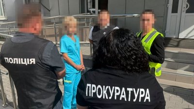 Лікарці, яка пропонувала оформити інвалідність за гроші, повідомили про підозру