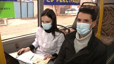 Запорізький "вакцинобус" почав працювати у Шевченківському районі Запорізький "вакцинобус" почав працювати у Шевченківському районі