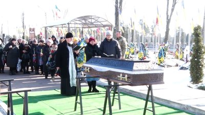 У Житомирі вперше поховали невідомого солдата