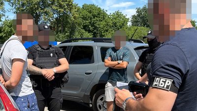 Зброя, ДБР, армія, військовий, продаж, Івано-Франківщина