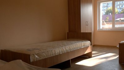 У Черкасах у дитсадку, який пустував 20 років, облаштували житло для переселенців У Черкасах у дитсадку, який пустував 20 років, облаштували житло для переселенців