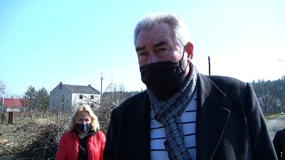 На Житомирщині жителі села Пряжів вимагають встановити вздовж дороги шумопоглинаючі екрани На Житомирщині жителі села Пряжів вимагають встановити вздовж дороги шумопоглинаючі екрани