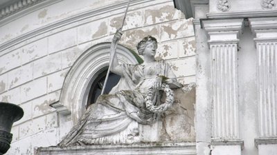 Не лише заради естетики: античні богині у дворянських палацах Чернігівщини Не лише заради естетики: античні богині у дворянських палацах Чернігівщини