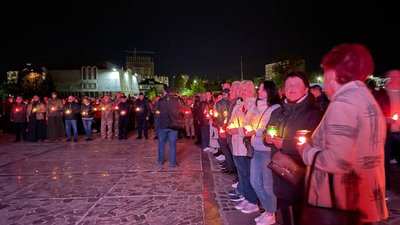 У Черкасах відзначили День пам'яті та примирення вшануванням захисників України