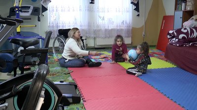 "Це робоче місце я собі сама заслужила": як на Прикарпатті працевлаштуватися людям з інвалідністю "Це робоче місце я собі сама заслужила": як на Прикарпатті працевлаштуватися людям з інвалідністю