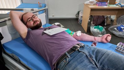 Для дітей і поранених. В одній з лікарень Дніпра провели День донора Для дітей і поранених. В одній з лікарень Дніпра провели День донора