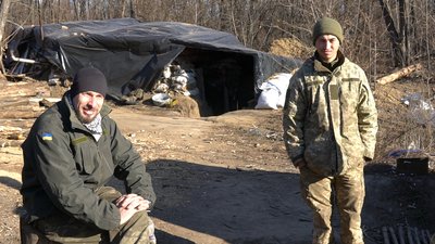 Волонтери повернулися з передової на сході України