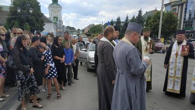 На Тернопільщині зустріли тіло загиблого військовослужбовця На Тернопільщині зустріли тіло загиблого військовослужбовця