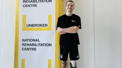У Львові в реабілітаційному центрі встановили протез ноги 19-річному захиснику з Житомирщини