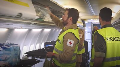 З Польщі українців евакуюють на лікування спеціальним літаком З Польщі українців евакуюють на лікування спеціальним літаком