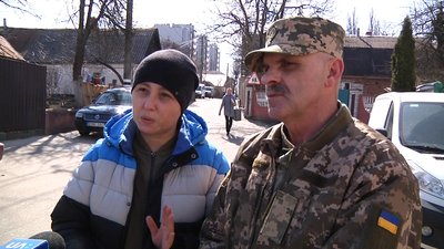 Близько 90 шлюбів зареєстрували у Житомирі від початку війни Близько 90 шлюбів зареєстрували у Житомирі від початку війни