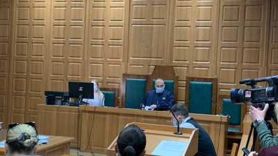 Водійці, яка в’їхала на автомобілі в собор у Тернополі, оголосили запобіжний захід