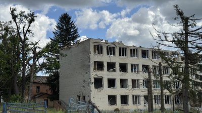 Хотінь
