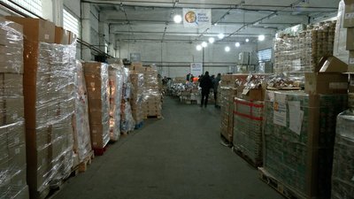100 тисяч новорічних подарунків готують чернігівські волонтери для дітей Херсонщини й Чернігівщини