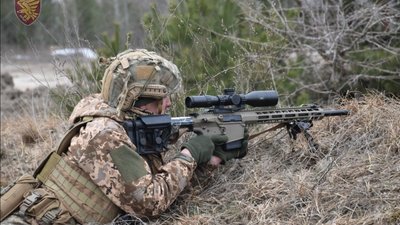 На Житомирщині десантники розпочали тактичні навчання з бойовою стрільбою На Житомирщині десантники розпочали тактичні навчання з бойовою стрільбою