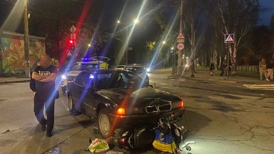 Травмувався водій мопеду