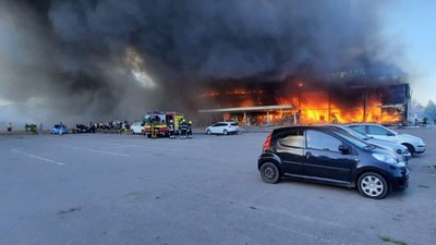 Рятувальник та психологиня з Кіровоградщини про виїзд до кременчуцького "Амстору"