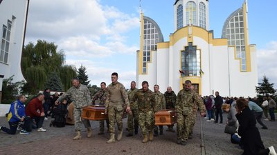 На Тернопільщині похоронили трьох військових