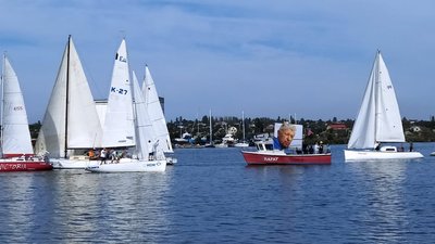 У Миколаєві відбувся парад водних видів спорту У Миколаєві відбувся парад водних видів спорту