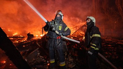 РФ атакувала південь Одещини: в Ізмаїльському порту пошкоджено судно, зруйновано СТО