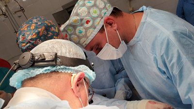 Двоє миколаївців повернулися додому після трансплантації нирок Двоє миколаївців повернулися додому після трансплантації нирок