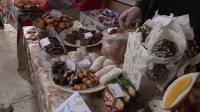 "Долучаємо до благодійності дітей": на Вінниччині на ярмарку в ліцеї для оборонців зібрали 48 тисяч гривень "Долучаємо до благодійності дітей": на Вінниччині на ярмарку в ліцеї для оборонців зібрали 48 тисяч гривень