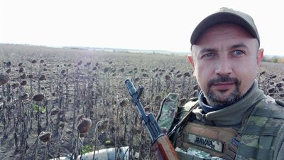 Родині прикородонника з Вінниччини вручили державну нагороду (посмертно) Родині прикородонника з Вінниччини вручили державну нагороду (посмертно)