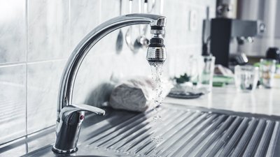 Вода у районі Хімволокно та ТЕЦ у Чернігові: знеструмлений об'єкт водопостачання